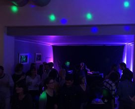 Kalostrape Ostatua Jatetxea, Baiona, Euskal Herria. Bar et restaurant à Bayonne, dans l'ancien cloître de Visitandines. Soirée du 24 février 2018, Soul Experience avec Roberto Tortuga et Imanol Basterra. Vu de la scène.