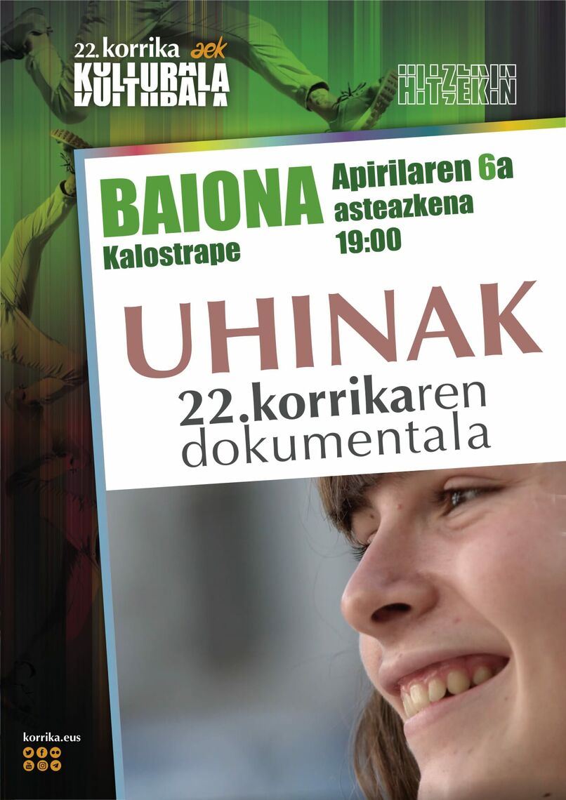 Kalostrape Ostatua eta Jatetxea, Baiona, Euskal Herria. Restaurant et bar atypique du Petit Bayonne, situé au 22 rue Marengo dans l'ancien cloître des Visitandines. Affiche de la soirée Korrika Kulturala avec la projection du documentaire Uhinak, le mercredi 6 avril à 19h.