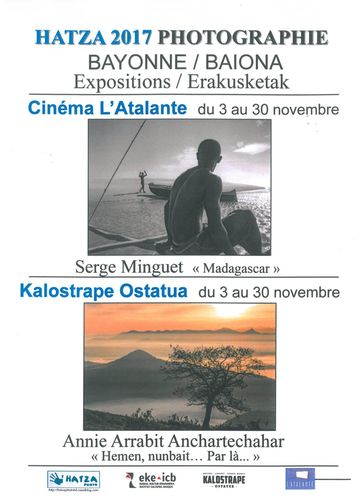 Kalostrape Ostatua Jatetxea, Baiona, Euskal Herria - Bar restaurant, bar à cocktails et tapas. Concerts et soirées. Expositions mensuelles. Affiche du mois de la photographie 2017 du collectif Hatza.
