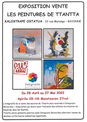 Kalostrape Ostatua eta jatetxea, Baiona, Euskal Herria. Bar et restaurant incontournable du Petit Bayonne, situé au 22 rue Marengo, dans l'ancien cloître des Visitandines. Affiche de l'exposition du mois de mai 2022, avec l'association Integrazio Batzordea.
