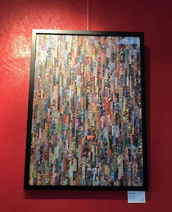 Kalostrape Ostatua eta Jatetxea, Baiona, Euskal Herria. Restaurant et bar incontournable du Petit Bayonne. Situé au 22 rue Marengo. Exposition du mois de septembre 2019, avec l'artiste Claude Martin