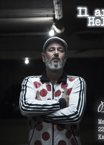 Kalostrape Ostatua eta Jatetxea, Baiona, Euskal Herria. Restaurant traditionnel et bar atypique du Petit Bayonne. Situé au 22 rue Marengo au coeur du quartier historique de Bayonne. Affiche de la soirée du 7 mars 2020 avec Dj Balpores, à partir de 22h