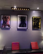 Kalostrape Ostatua, Restaurant et bar incontournable du Petit Bayonne, situé au 22 rue Marengo, dans l'ancien cloître des Visitandines. Nous sommes ouverts du mardi au samedi. Restaurant traditionnel et bar à tapas. Exposition du mois d'octobre 2019 avec l'artiste Adrien Goudier