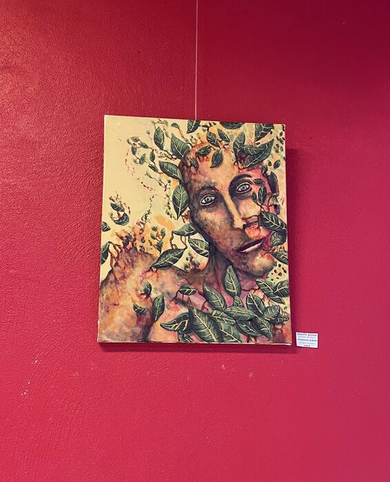 Kalostrape Ostatua eta Jatetxea, Baiona. Bar et restaurant atypique du coeur historique de Bayonne, situé au 22 rue Marengo dans l'ancien cloître des Visitandines. Exposition du mois de décembre 2021 avec l'artiste peintre Muriel Platero