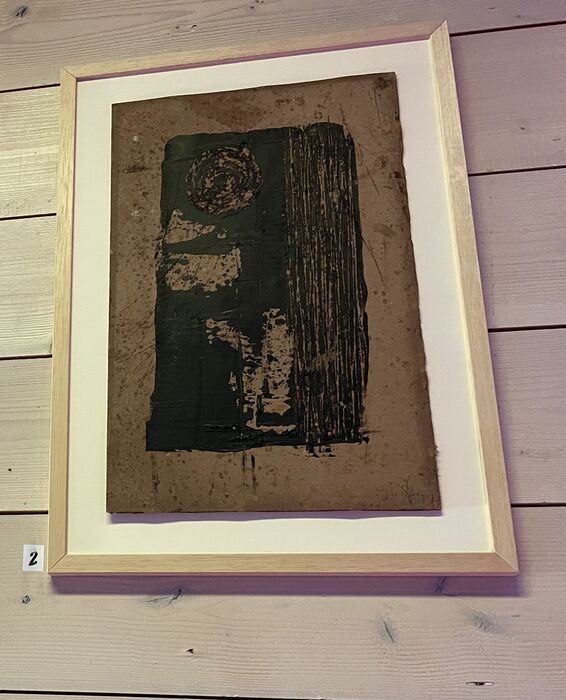 Kalostrape Ostatua, bar et restaurant situé au 22 rue Marengo dans l'ancien cloître des visitandines. Exposition du mois de février 2022 avec l'artiste Bayonnais Bruno Arpajou.