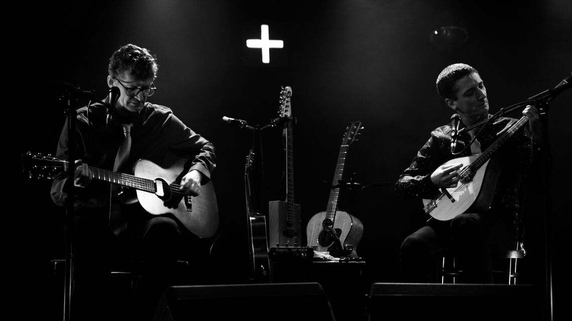 Kalostrape Ostatua eta Jatetxea, Baiona. Bar et restaurant incontournable du centre historique de Bayonne. Situé au 22 rue Marengo dans l'ancien cloître des Visitandines. Concert du groupe Zero+Zero le samedi 28 mai 2022.
