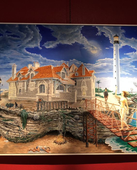 Kalostrape Ostatua Bar et restaurant incontournable au coeur du Petit Bayonne. Lieu atypique et conviviale, ouvert du mardi au samedi. Situé dans l'ancien cloître des Visitandines, rue Marengo. Exposition du mois de juin 2018 avec le collectif d'artistes Ur Taldea.